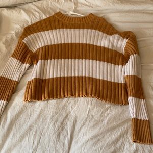 American Eagle Long Sleeve Sweater